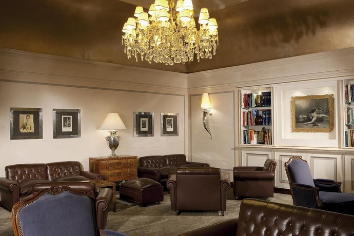 Imagen de los interiores del Hotel Accademia, Verona. Foto 15