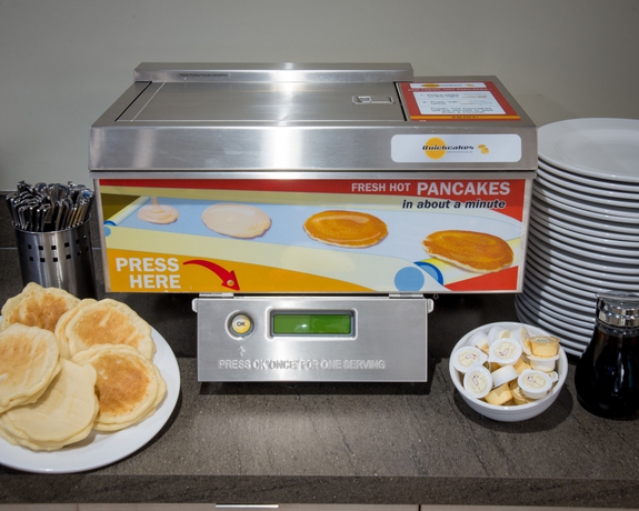 Imagen del bar/restaurante del Hotel Accent Inns Kelowna. Foto 10