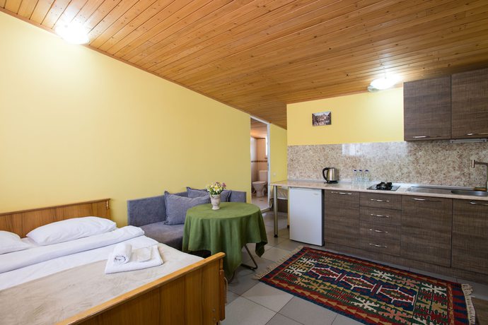 Imagen de la habitación del Hotel Accent, Tbilisi. Foto 2