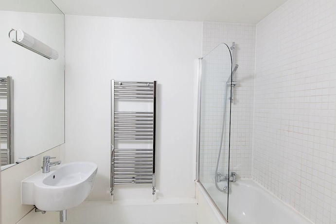 Imagen de la habitación del Hotel Access Camden. Foto 5