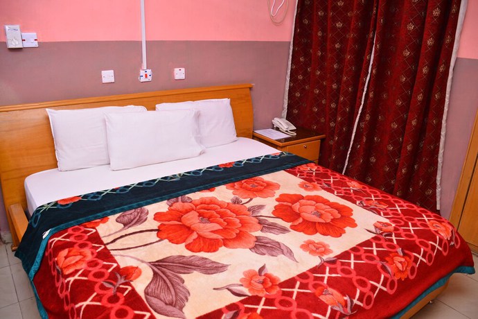 Imagen de la habitación del Hotel Access International Annex. Foto 13