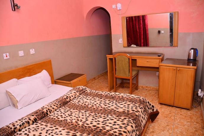 Imagen de la habitación del Hotel Access International Annex. Foto 14