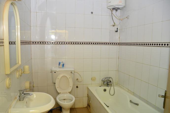 Imagen de la habitación del Hotel Access International. Foto 3