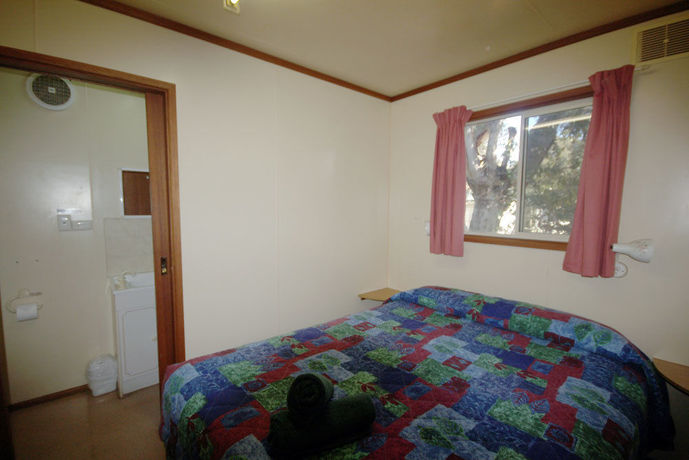 Imagen de la habitación del Hotel Acclaim Kingsway Tourist Park. Foto 5