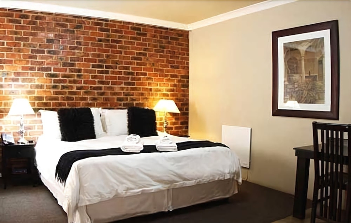 Imagen de la habitación del Hotel Accolades Boutique Venue. Foto 3