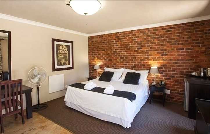 Imagen de la habitación del Hotel Accolades Boutique Venue. Foto 4