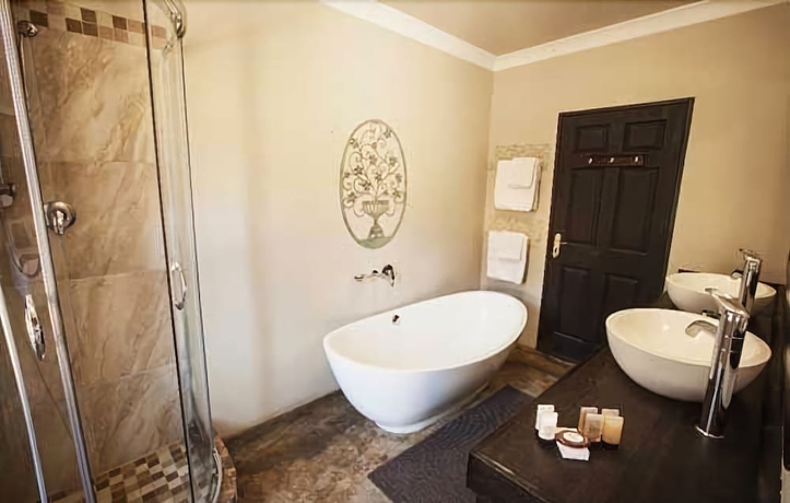 Imagen de la habitación del Hotel Accolades Boutique Venue. Foto 11