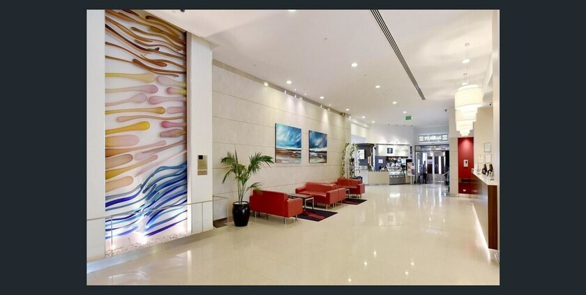 Imagen del bar/restaurante del Hotel Accommodate Sa. Foto 17