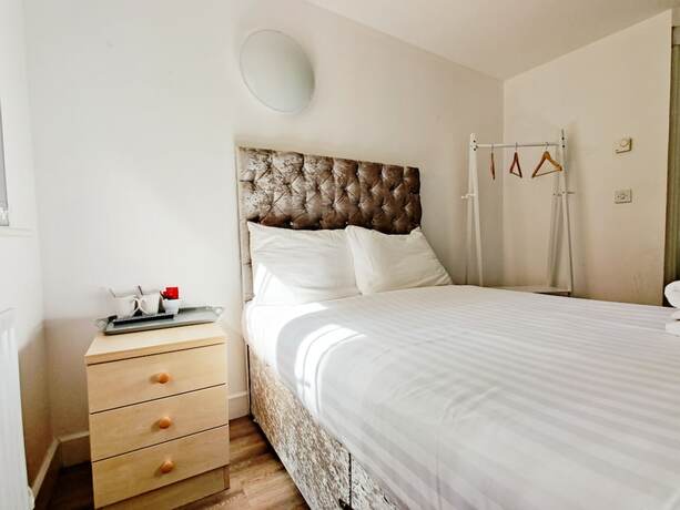 Imagen de la habitación del Hotel Accommodation Bradford. Foto 16