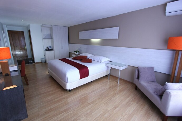 Imagen general del Hotel Accordia Dago. Foto 15