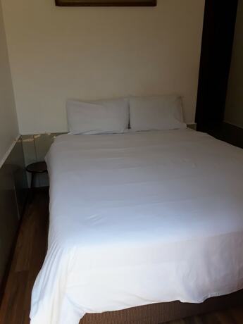 Imagen general del Hotel Accoustix Backpackers Lodge. Foto 6
