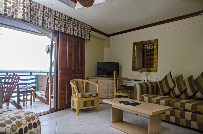 Imagen de los interiores del Hotel Accra Beach and Spa. Foto 8