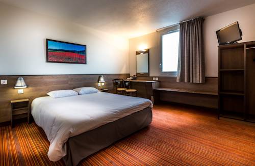 Imagen de la habitación del Hotel Ace Bourges. Foto 2