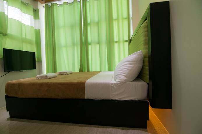 Imagen de la habitación del Hotel Ace Francis Hotel. Foto 16
