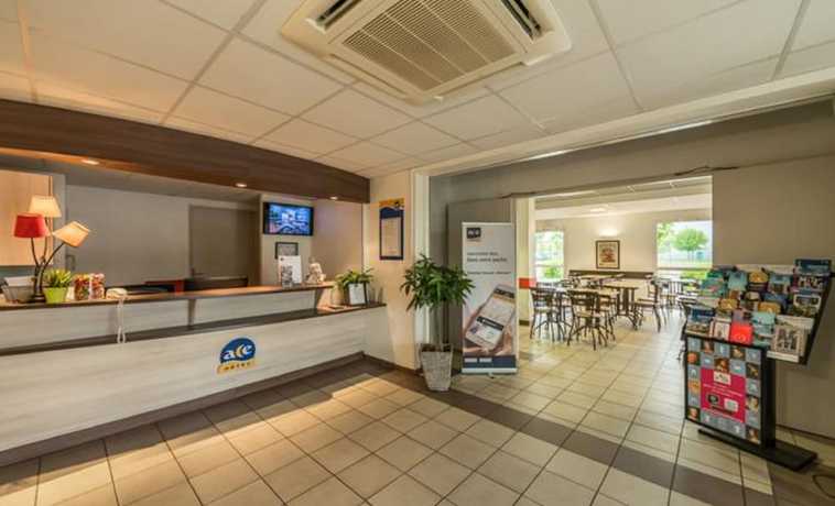 Imagen de los interiores del Hotel Ace Hôtel Bourges. Foto 17