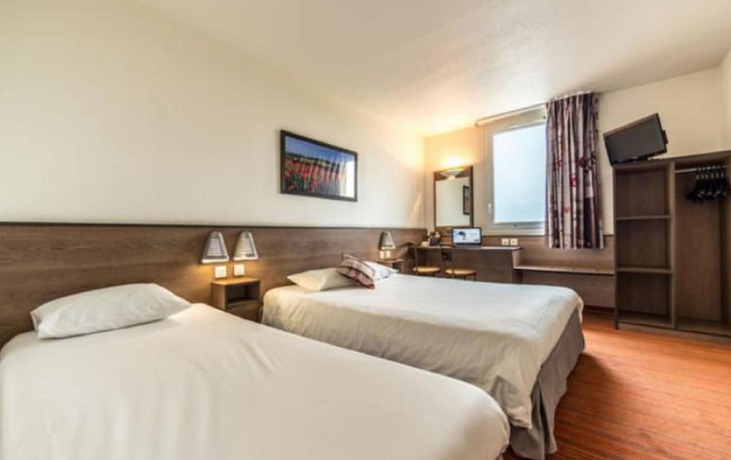 Imagen de la habitación del Hotel Ace Hôtel Bourges. Foto 13