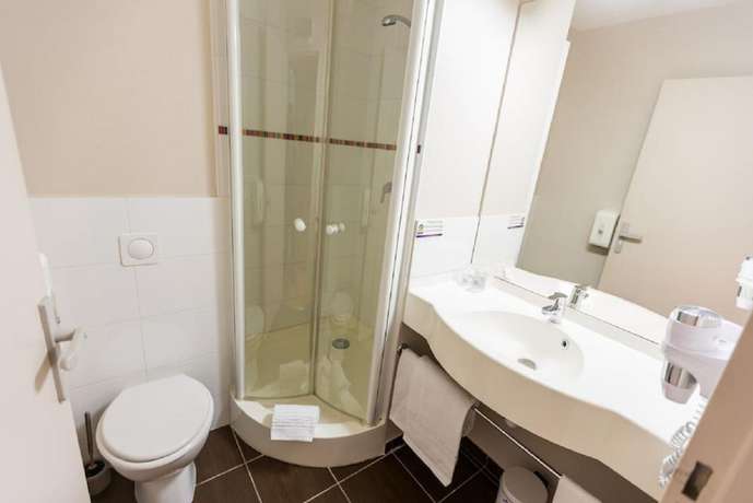 Imagen de la habitación del Hotel Ace Hôtel Bourges. Foto 14