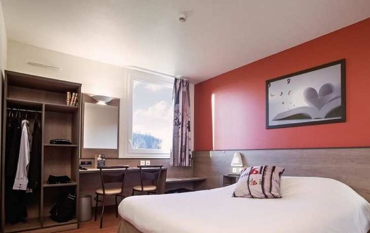 Imagen de la habitación del Hotel Ace Hôtel Bourges. Foto 16