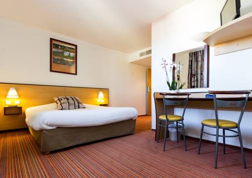 Imagen de la habitación del Hotel Ace H&ocirc;tel Clermont Ferrand La Pardieu. Foto 9