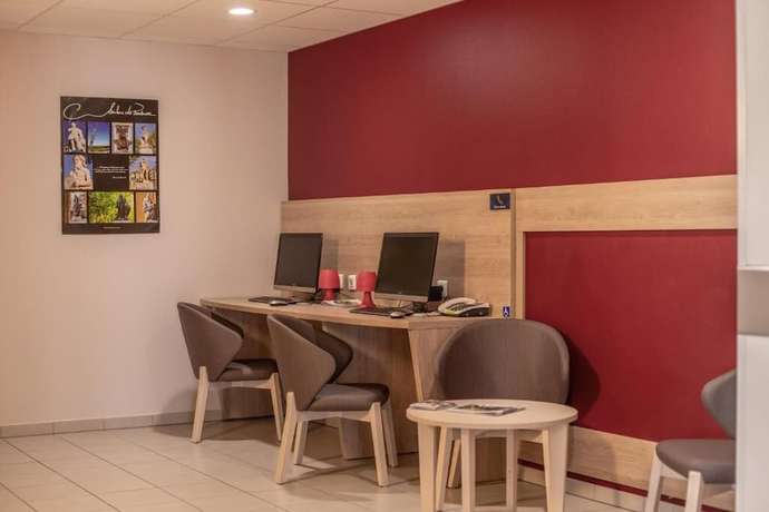 Imagen de los interiores del Hotel Ace Hôtel Lyon Vénissieux. Foto 14