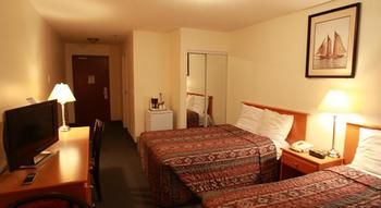 Imagen de la habitación del Hotel Ace Inn. Foto 6