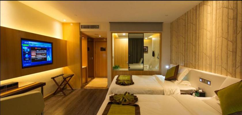 Imagen de la habitación del Hotel Ace International Hotel. Foto 5