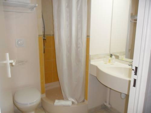 Imagen de la habitación del Hotel Ace Issoire. Foto 12