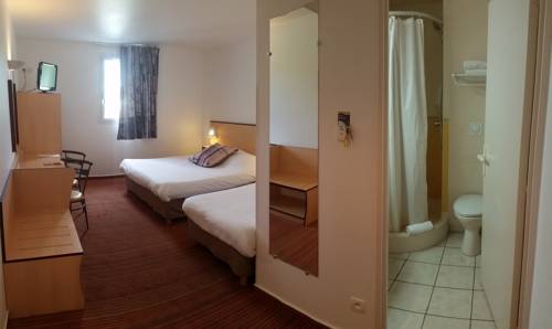 Imagen de la habitación del Hotel Ace Issoire. Foto 14