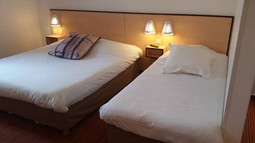Imagen de la habitación del Hotel Ace Issoire. Foto 15