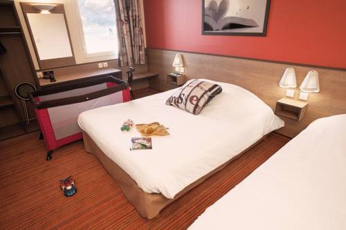 Imagen de la habitación del Hotel Ace Poitiers. Foto 3