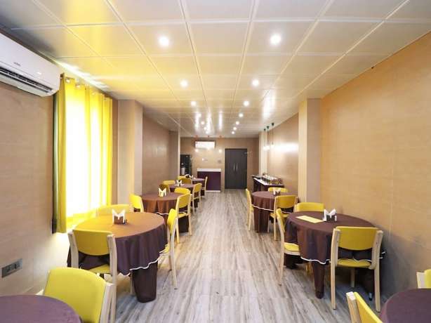 Imagen del bar/restaurante del Hotel Ace Prime. Foto 2
