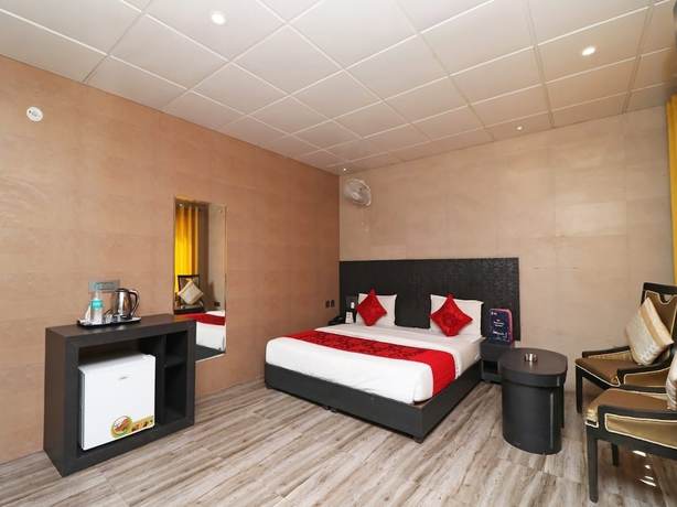 Imagen de la habitación del Hotel Ace Prime. Foto 9