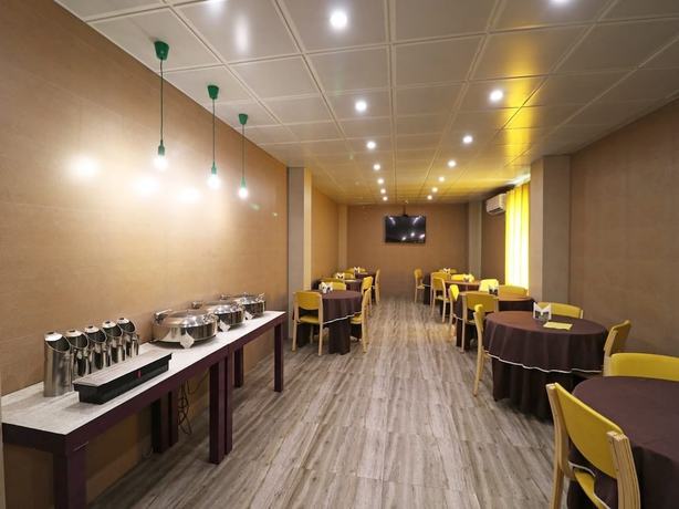 Imagen del bar/restaurante del Hotel Ace Prime. Foto 3