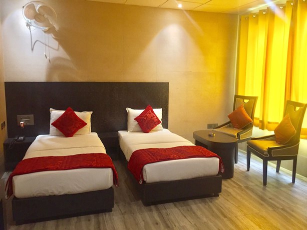 Imagen de la habitación del Hotel Ace Prime. Foto 11