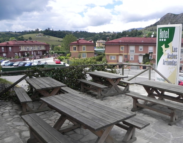 Imagen del bar/restaurante del Hotel Acebos Arriondas. Foto 3