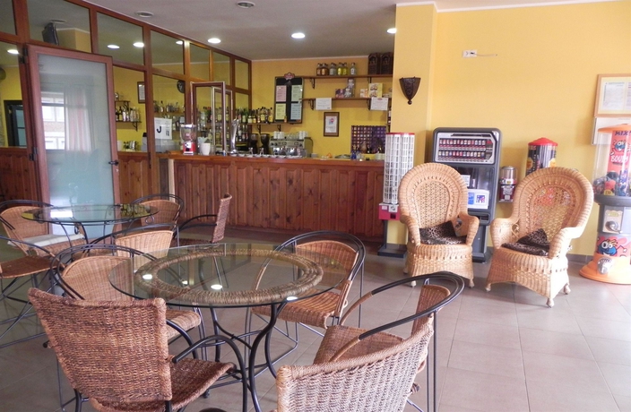 Imagen del bar/restaurante del Hotel Acebos Arriondas. Foto 4