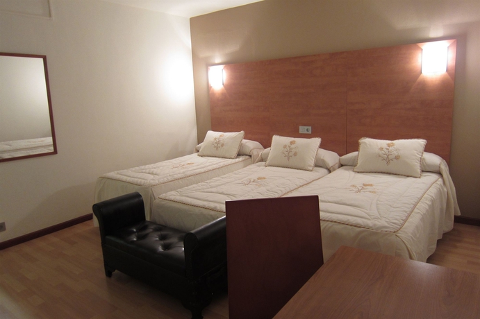 Imagen de la habitación del Hotel Acebos Azabache Gijón. Foto 11