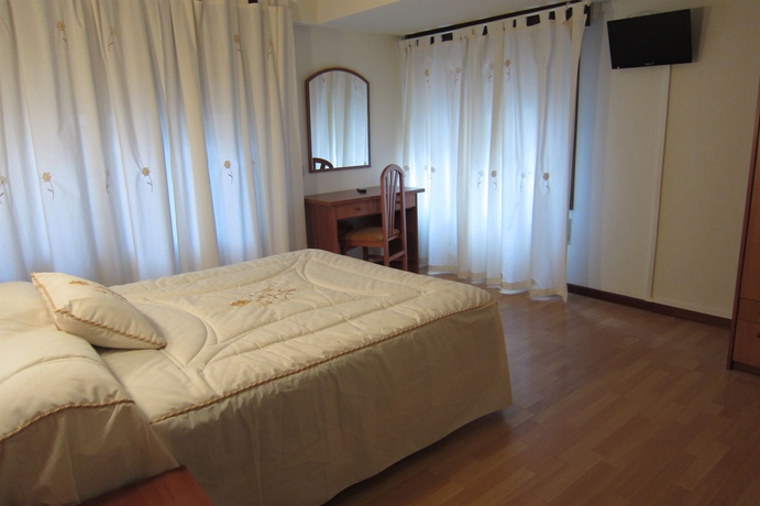 Imagen de la habitación del Hotel Acebos Azabache Gijón. Foto 12