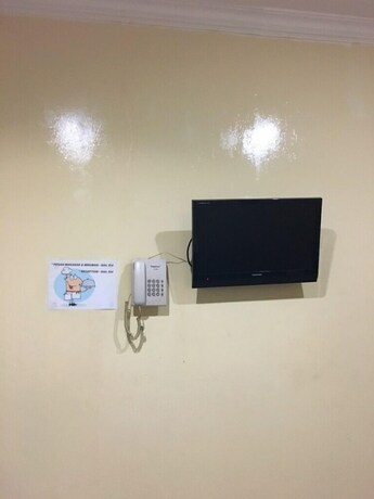 Imagen de la habitación del Hotel Aceh Besar. Foto 17