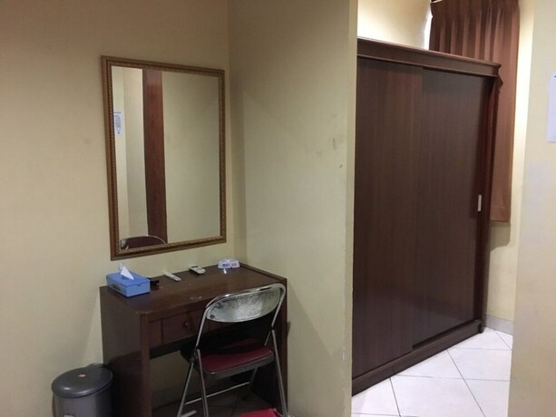 Imagen de la habitación del Hotel Aceh Besar. Foto 28