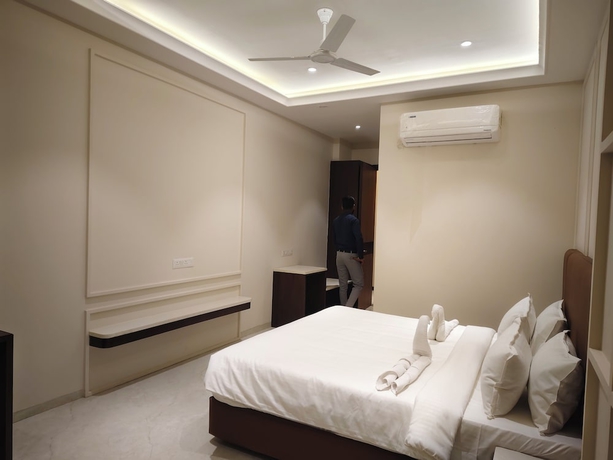 Imagen de la habitación del Hotel Aceotel Premier Srinivasa, Ujjain. Foto 7