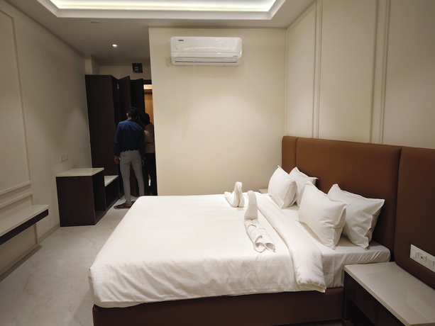 Imagen de la habitación del Hotel Aceotel Premier Srinivasa, Ujjain. Foto 12