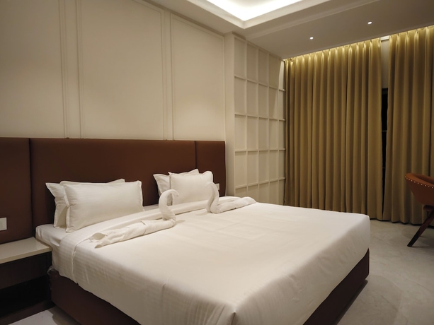 Imagen de la habitación del Hotel Aceotel Premier Srinivasa, Ujjain. Foto 13