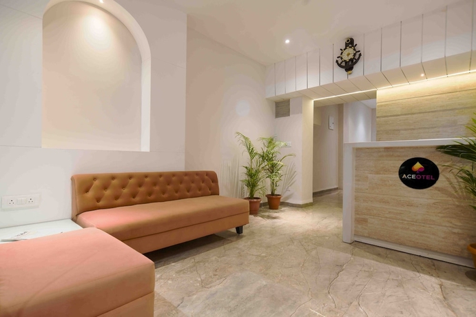 Imagen de los interiores del Hotel Aceotel Xpress Mint. Foto 17