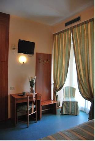 Imagen de la habitación del Hotel Acerboli. Foto 7