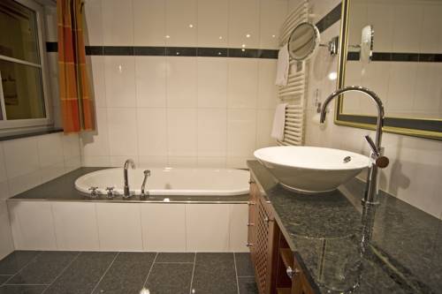 Imagen de la habitación del Hotel Acerina. Foto 14