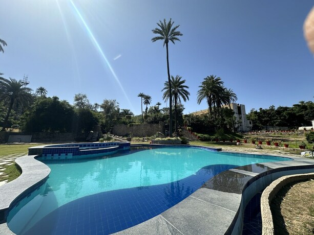 Imagen general del Hotel Achal Resort. Foto 12