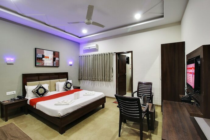 Imagen de la habitación del Hotel Achal Resort. Foto 18