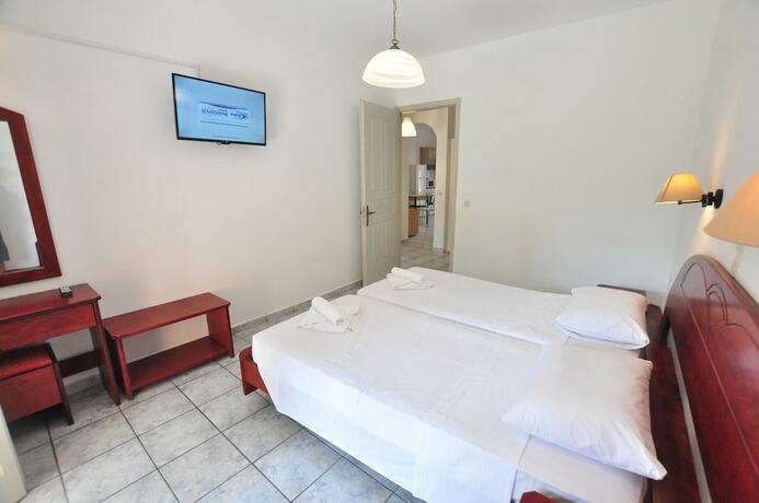 Imagen general del Hotel Acharavi Garden. Foto 4