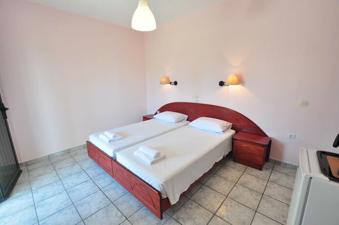 Imagen general del Hotel Acharavi Garden. Foto 6
